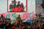 Naif Hibur Ribuan Karyawan Kompas Gramedia