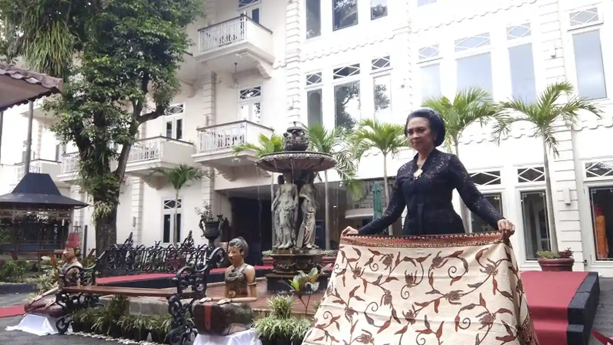 Batik Parang Memiliki Simbol Kepemimpinan