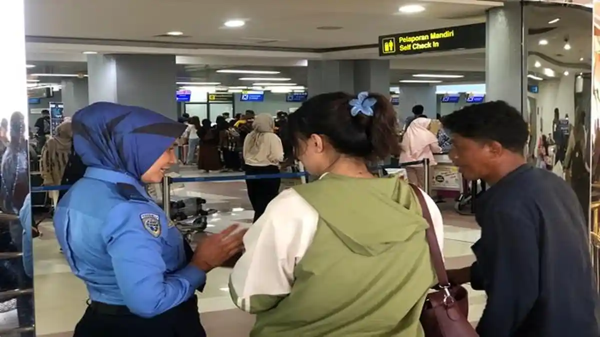 POPULER PADANG: Arus Balik di BIM Didominasi Pemudik Jakarta, Potensi Hujan di Padang