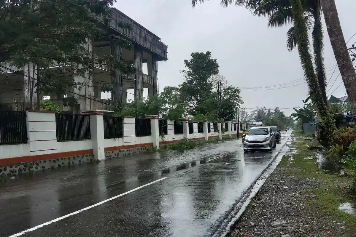 Hujan Ringan Diprediksi Guyur Seluruh Distrik di Mimika Hari Ini