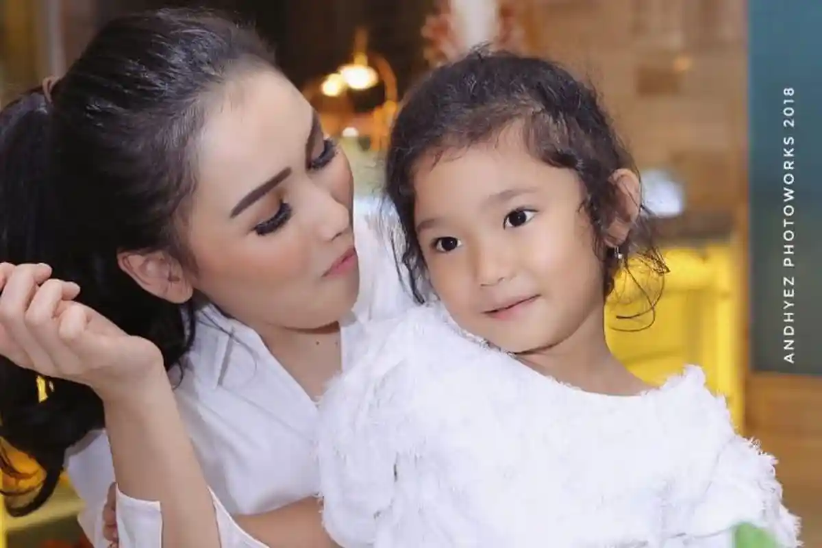 Bilqis Sudah Penuhi Syarat, Tapi Ayu Ting Ting Tak Kunjung Menikah dan Beri Ayah Baru untuk Anaknya