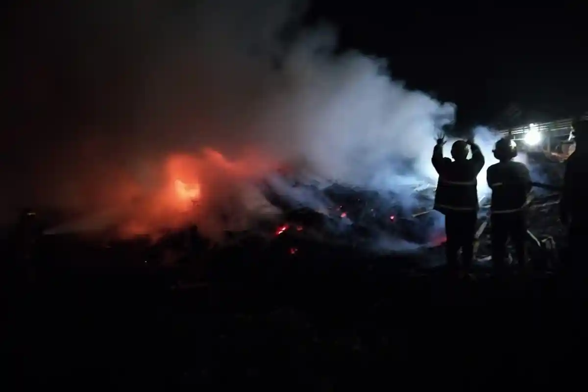 Depo Kayu di Sawangan Wonosobo Terbakar,  Dugaan Penyebabnya dari Oven