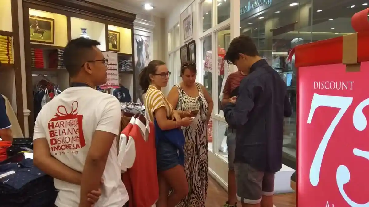 500 Brand Didiskon 73 Persen di Hari Belanja Diskon Indonesia