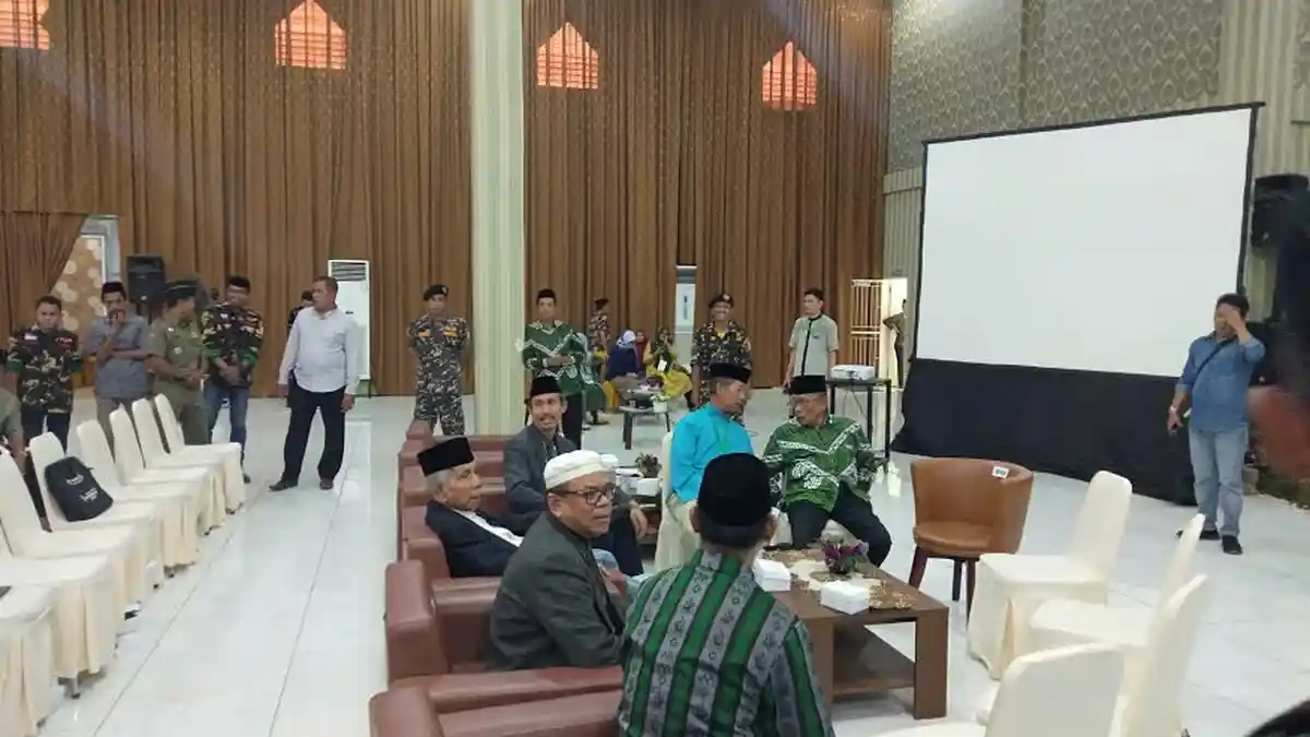 AGH Sanusi Baco Restui Hamzah Harun dan Puang Makka Jadi Calon Ketua Tanfidziyah