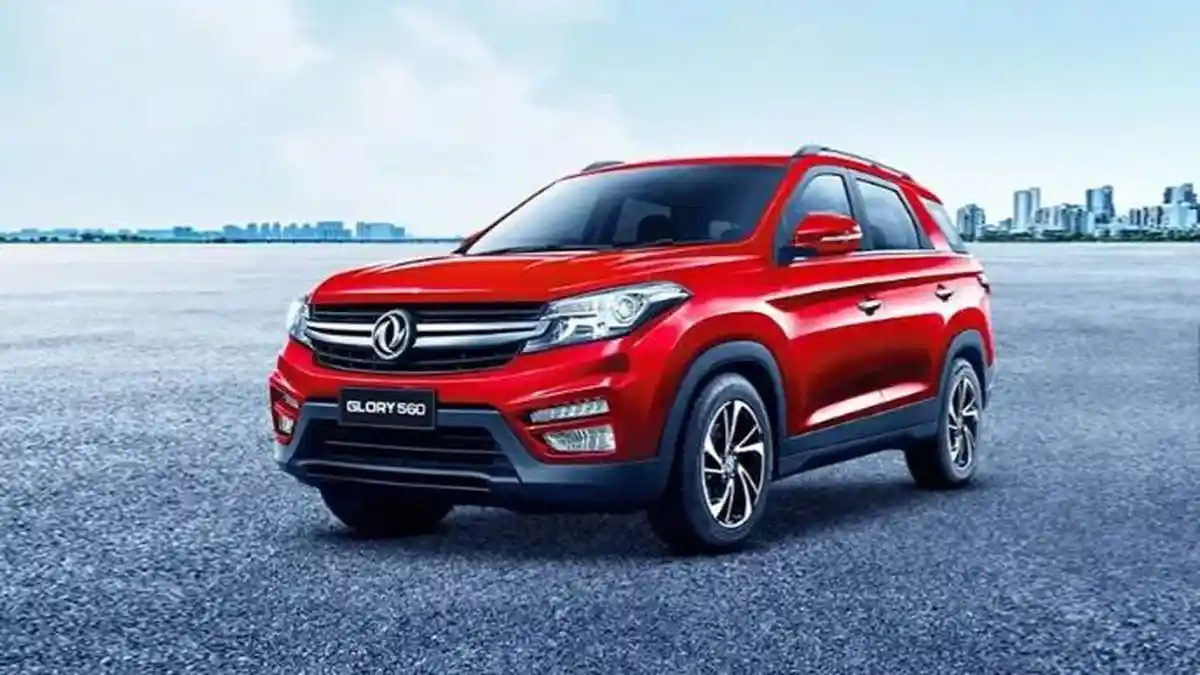 Harga Mobil Varian Terbaru DFSK Glory 560 Bulan Maret 2024