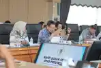 Rapat-Banggar-DPRD-Kalsel-0.jpg