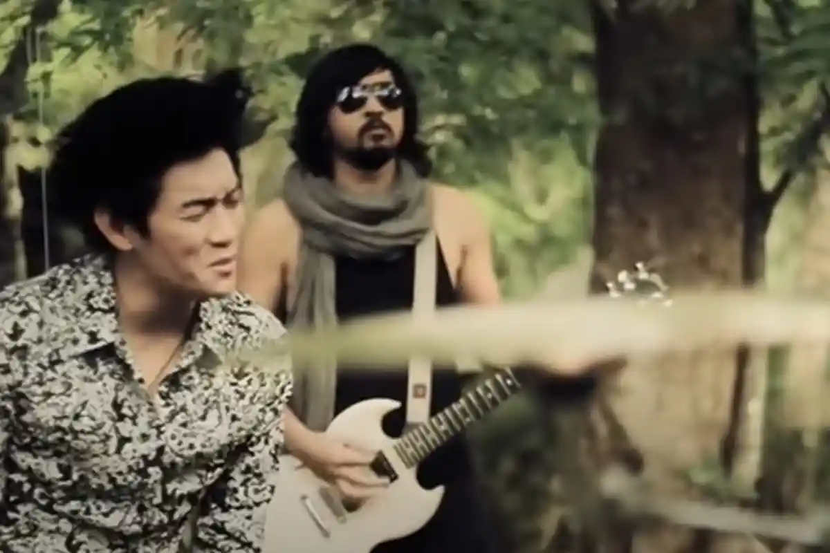 Chord Gitar Menemukanmu - Seventeen - Chord C dan Lirik 'Separuh Langkahku Saat Ini'