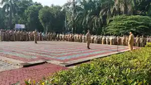 ASN-di-lingkungan-Pemerintah-Kota-Pemkot-saat-mengikuti-apel-pagi.jpg