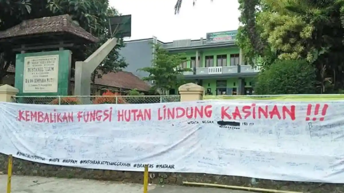 Sebut Ancam Keseimbangan Alam, Warga Pesanggrahan Kota Batu Protes Pembangunan Wisata Alam Alaska
