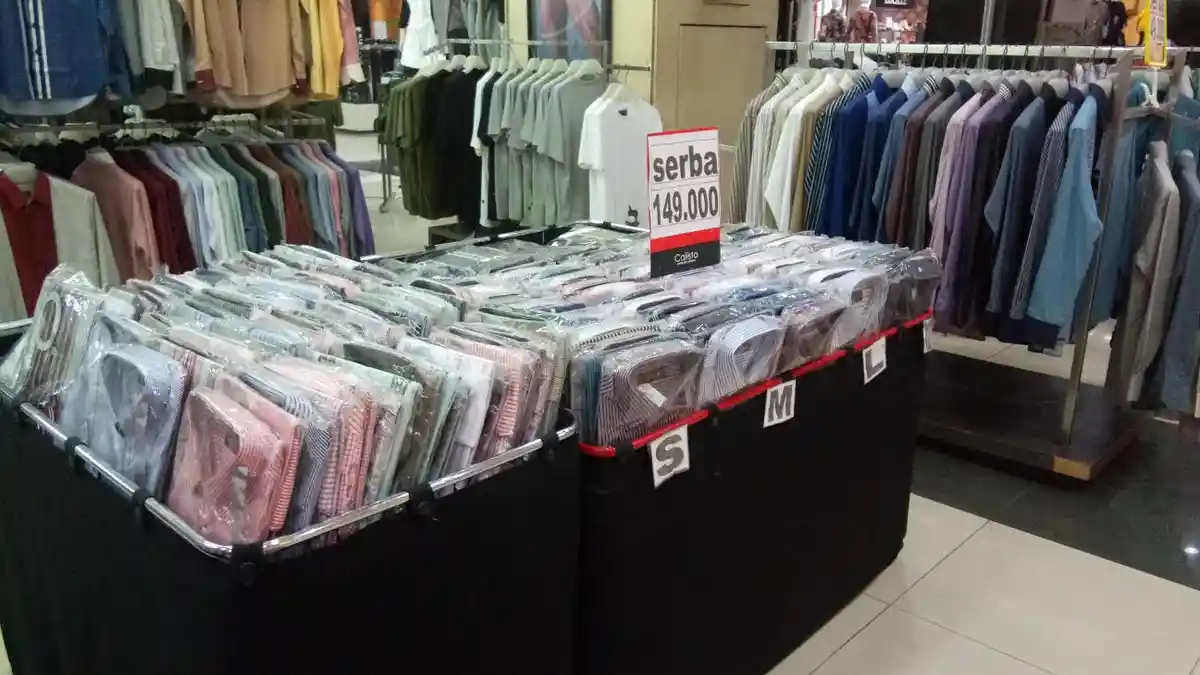 Ragam Fashion Dibanderol Mulai Rp 49 Ribu di Panakukang Square