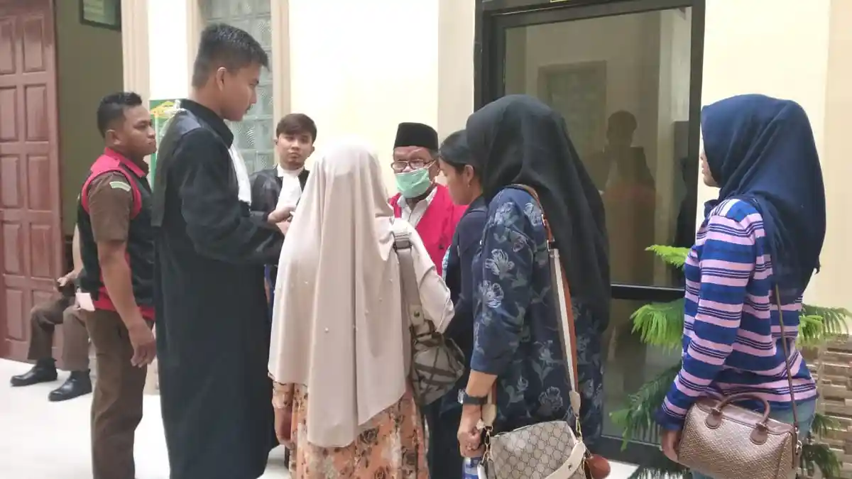 Oknum Dosen UIN Raden Intan Lampung yang Diduga Cabuli Mahasiswi Dituntut 2 Tahun 6 Bulan Bui