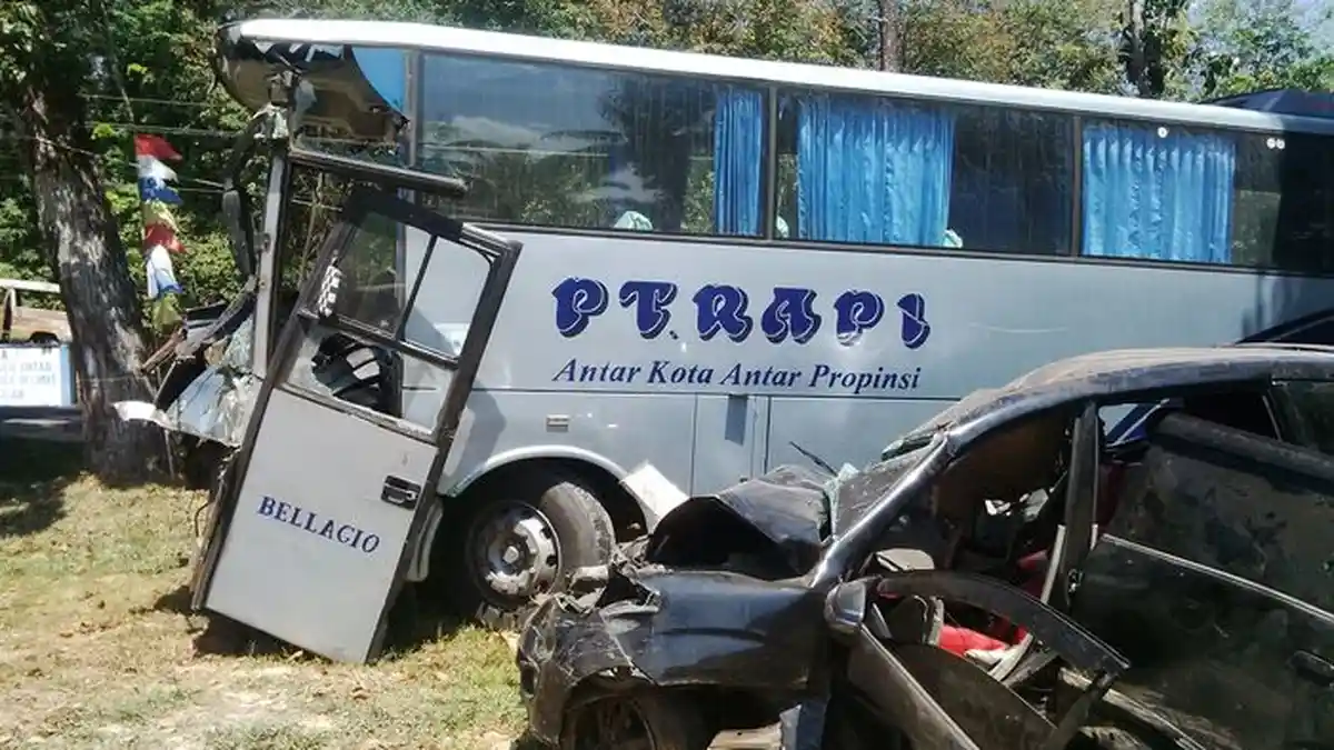 Jadi Tersangka Tabrakan Beruntun, Kaki Kanan Sopir Bus Rapi Diamputasi
