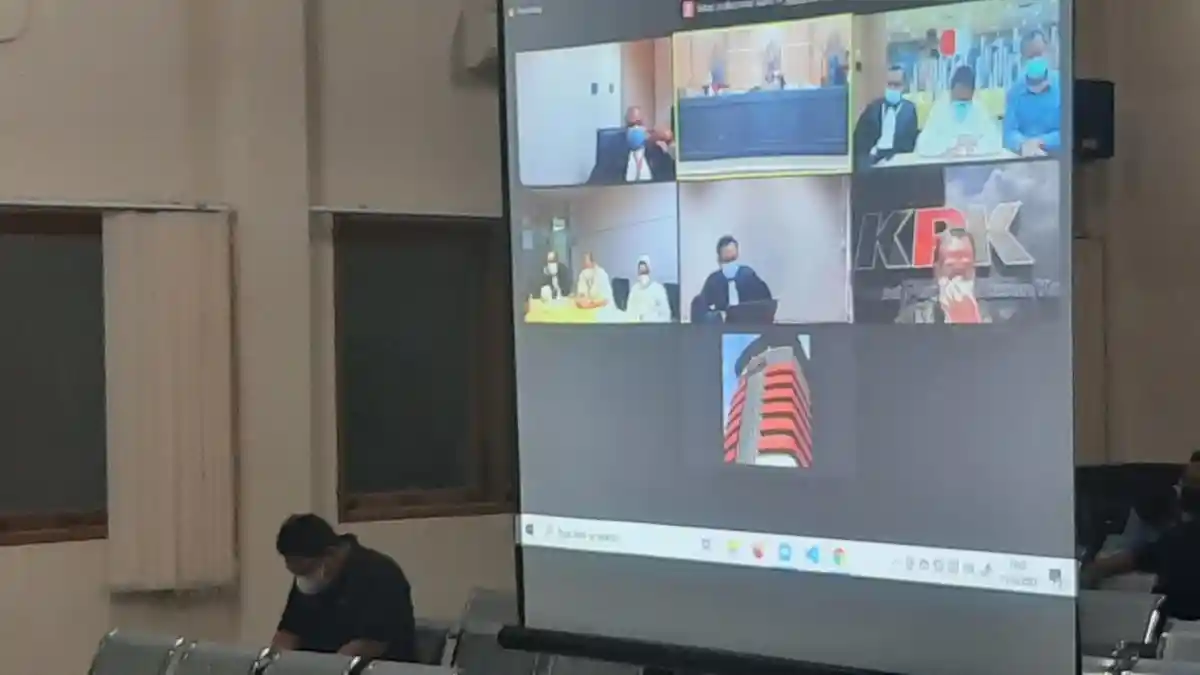 KPK Eksekusi Terpidana Korupsi Dua Pejabat Tinggi Kutim ke Lapas Tenggarong