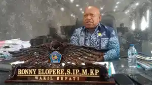 ronnyelekoppekurimalani.jpg