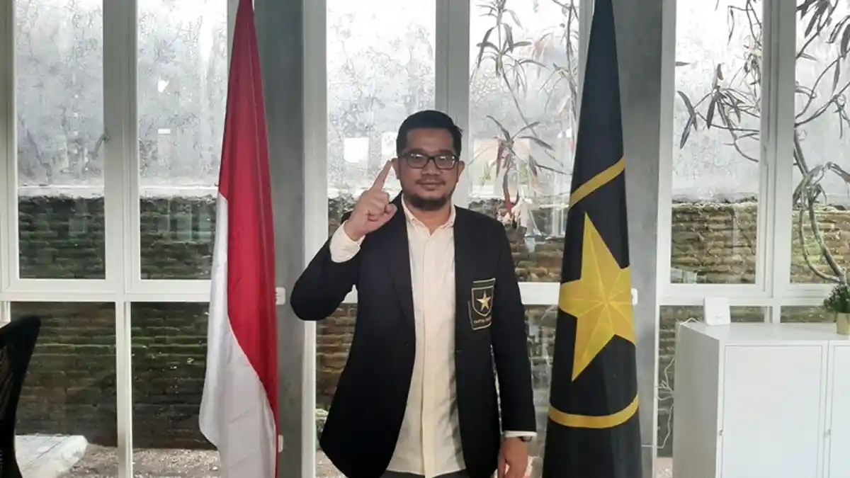 Ketum Partai Ummat Ridho Rahmadi Siap Gandeng Anak Muda via Sosmed
