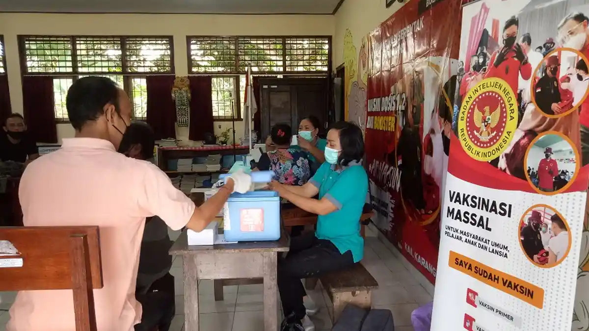 BIN Bali Kembali Gelar Vaksin, dan Beri Bantuan Paket Gula