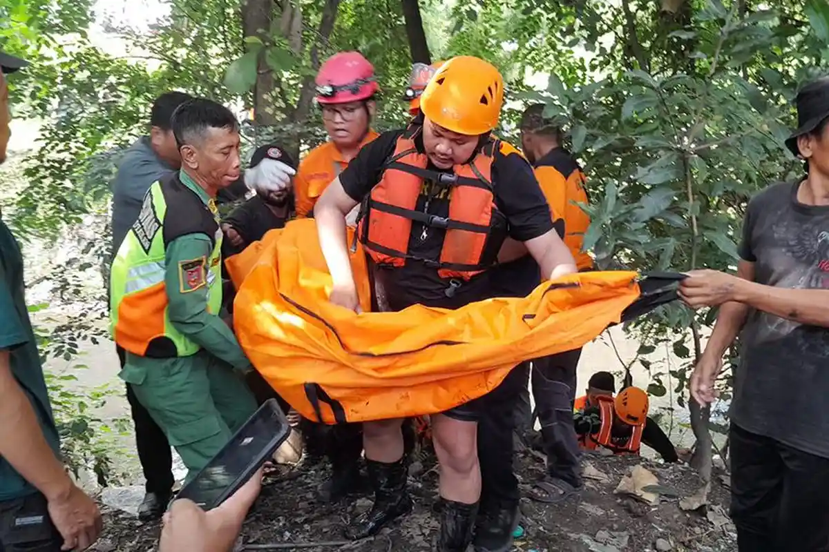Asyik Berenang di Sungai, Bocah asal Sukoharjo Hanyut di Sungai Premulang Solo