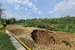 Tanah-Longsor-Terjang-Lahan-Pertanian-di-Kajoran-Magelang-Gerus-Sebagian-Hasil-Panen-Petani.jpg