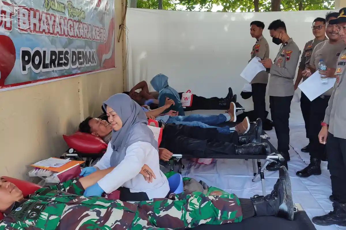 Sambut Hari Bhayangkara ke-79, Polres Demak Gelar Donor Darah Terkumpul 64 Kantong