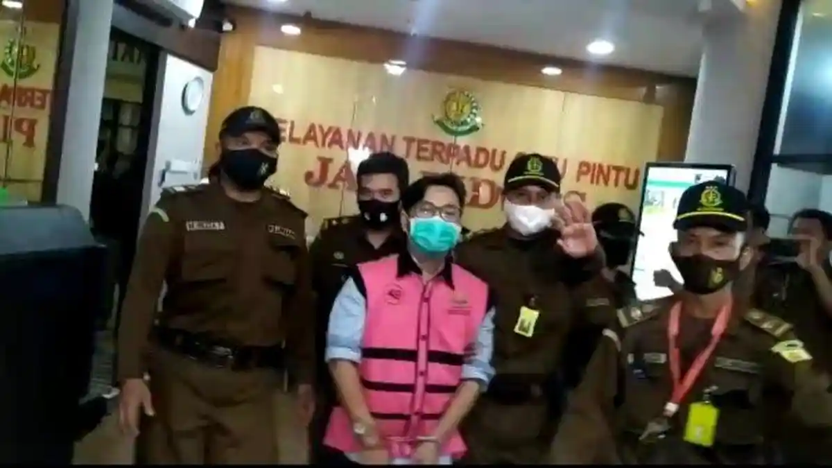 Mantan Sekjen Nasdem:Ada Anggota DPR di Balik Andi Irfan Jaya