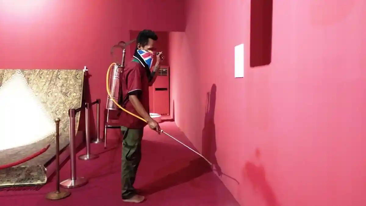 Wisata Keraton Mendapat Penyemprotan Disinfektan