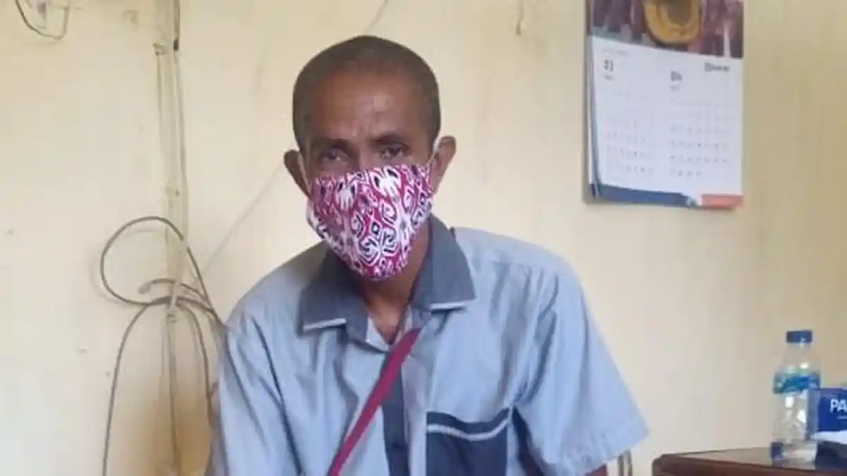 Pemdes Nataute Siapkan Masker dan Ember Cuci Tangan untuk Warga