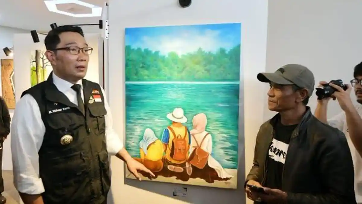 Ridwan Kamil Beli Lukisan Ini Saat Resmikan Sumedang Creative Center, Punya Makna Tersendiri