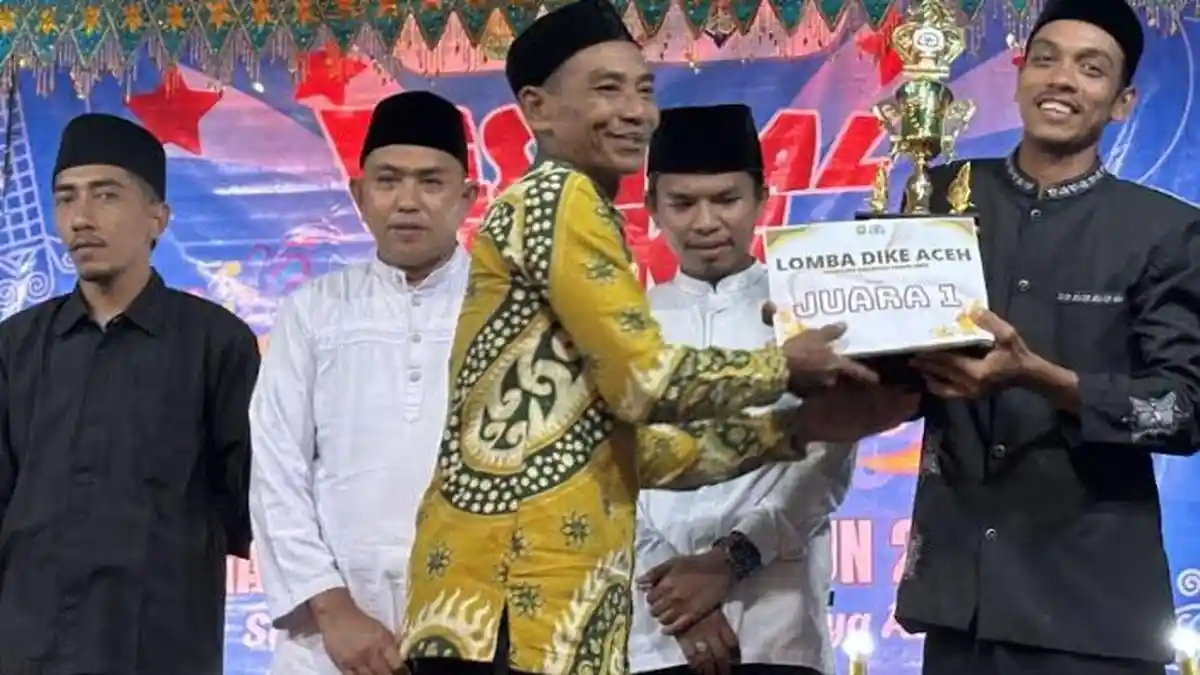Grup Miftahul Huda Tampil Gemilang, Juara Festival Dikee Balohan 2025