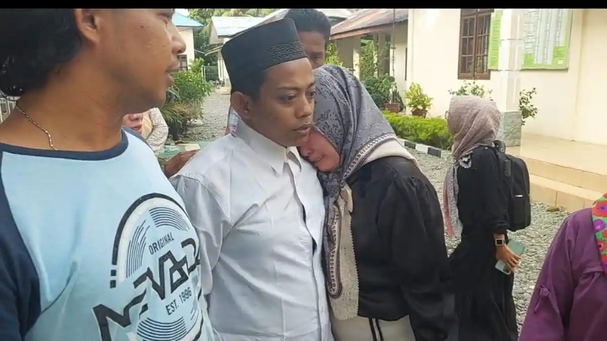 Terdakwa Pembunuhan Tak Juga Dituntut, Keluarga Eks Anggota DPRD Langkat Ancam Nginap di PN Stabat