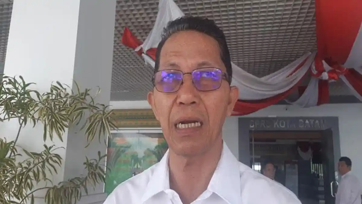 Pekerja Hotel di Batam Curhat ke Amsakar Achmad, Gajinya Masih Dibayar 50 Persen