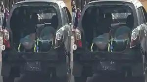 Bak-Bawa-Belanjaan-Pengemudi-Ini-Taruh-2-Bayi-di-Bagasi-Mobil-Tanpa-Pintu-Viral-Tuai-Kecaman.jpg