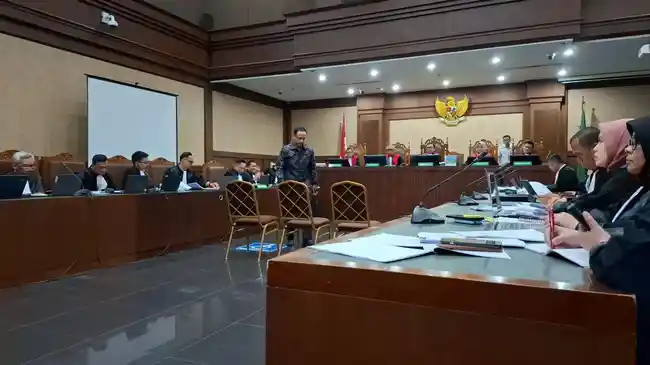 Nadiem Makarim Pastikan Siap Jalani Sidang Kasus Chromebook Usai 16 Hari Dibantarkan untuk Operasi