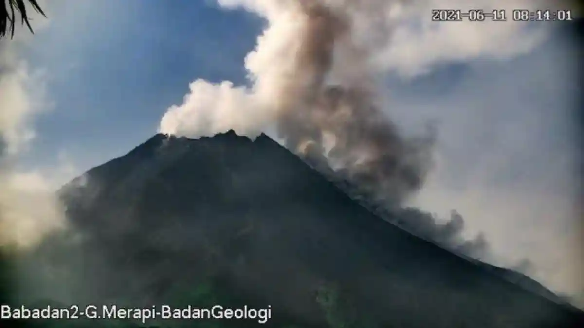 Aktivitas Gunung Merapi Siaga, Dalam 6 Jam Sudah Tiga Kali Muntahkan Awan Panas Sejauh 2 KM