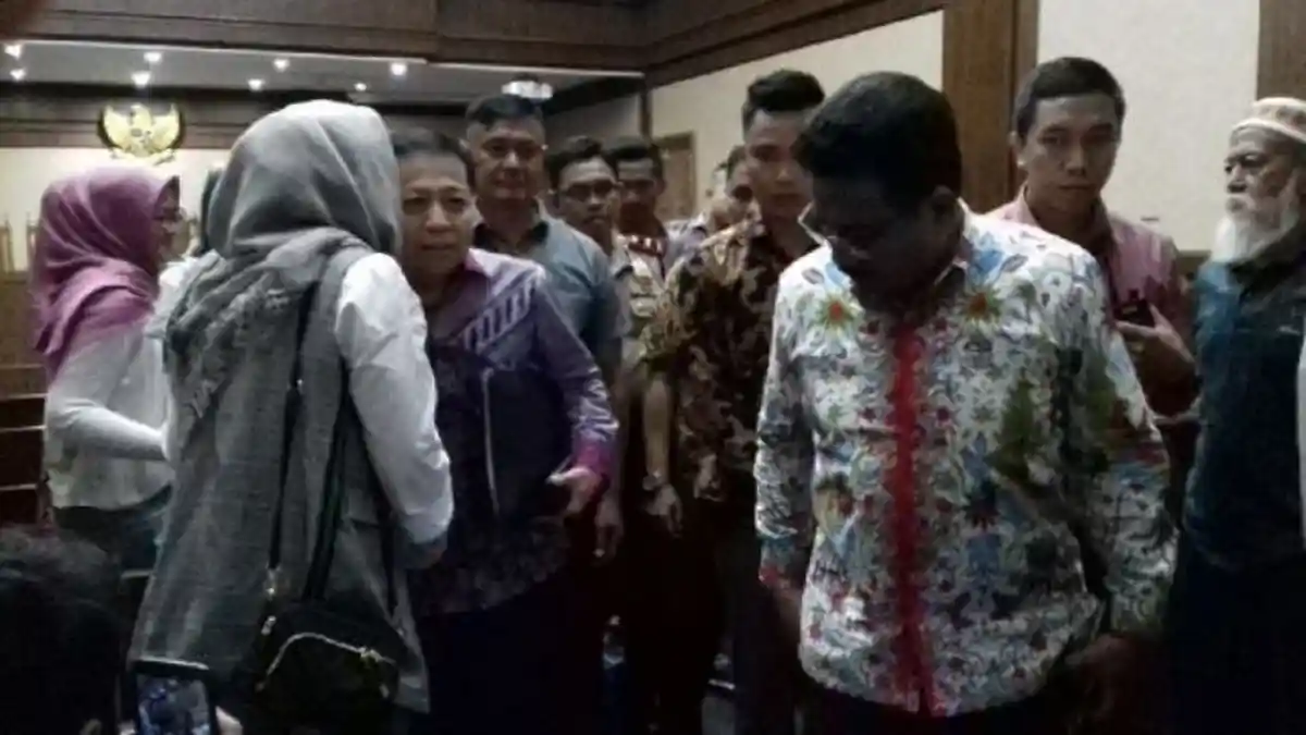 Kode-kode Cinta Inilah yang Kini Dilakoni Deisti dan Setya Novanto