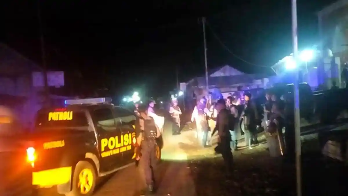Puluhan Pemuda di Sembalun Bentrok Gara-gara Saling Ejek, Rumah Warga Rusak Terkena Lemparan Batu