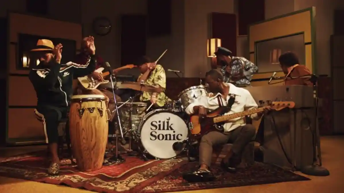 Chord Gitar dan Lirik Lagu 'Leave The Door Open' Bruno Mars, Anderson .Paak, Silk Sonic