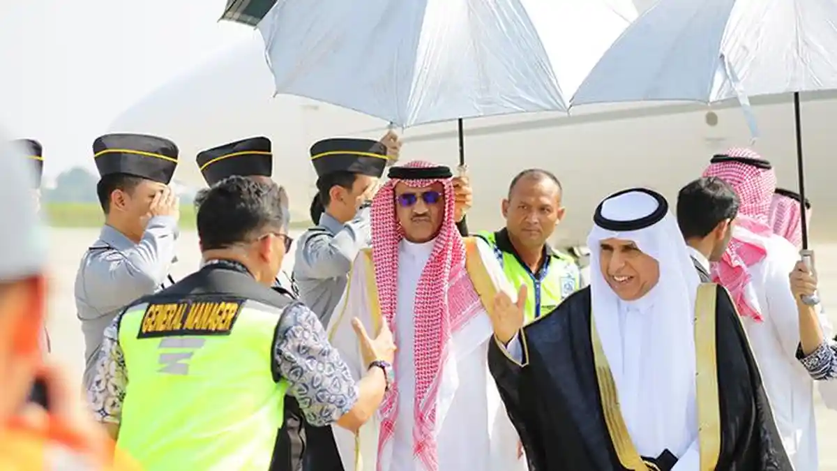 Dirjen Imigrasi Arab Saudi Akan Temui Wapres Ma'ruf Amin di Makkah Route Bandara Adi Soemarmo Jateng