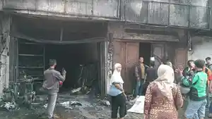 Empat-Ruko-Terbakar-di-Jalan-Krakatau.jpg