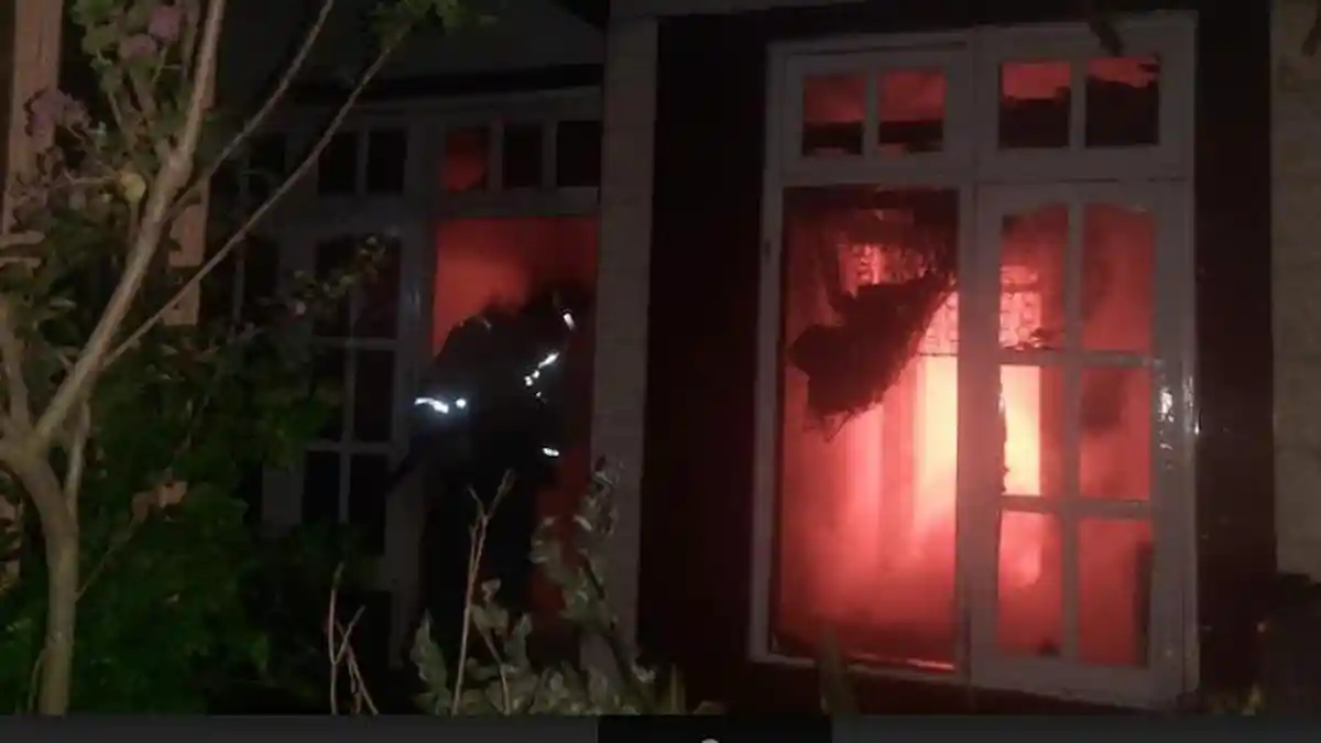 Rumah Warga Mojoagung Jombang Terbakar Hingga Tak Bersisa, Surat Berharga Jadi Abu