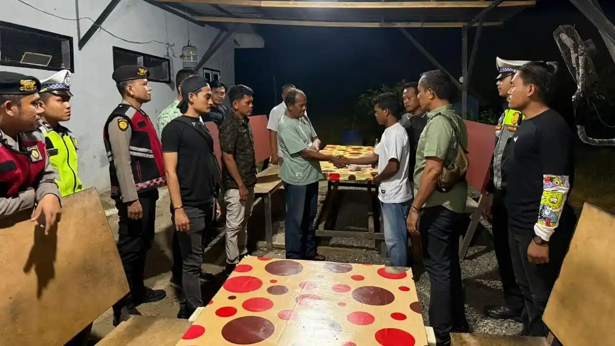 Respons Cepat Call Center 110, Polres Labuhanbatu Selatan Atasi Keributan di Rumah Makan Sosopan