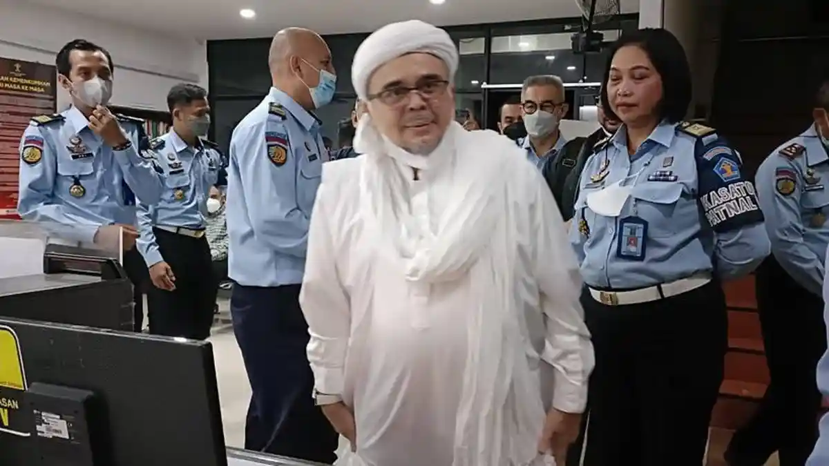 BREAKING NEWS: Habib Rizieq Shihab Bebas Pagi Ini