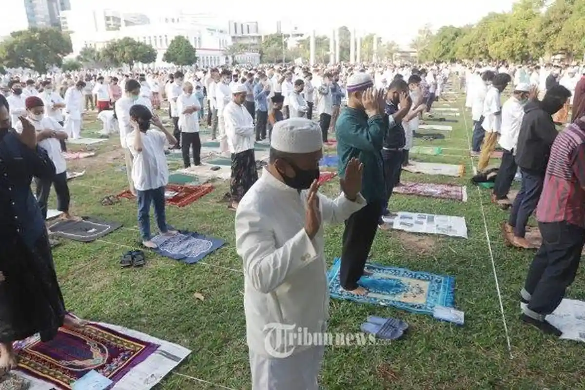 Kesepakatan Ulama Waktu Sholat Idul Adha di Pagi Hari dan Batasnya, Ini Niat dan Takbir Idul Adha