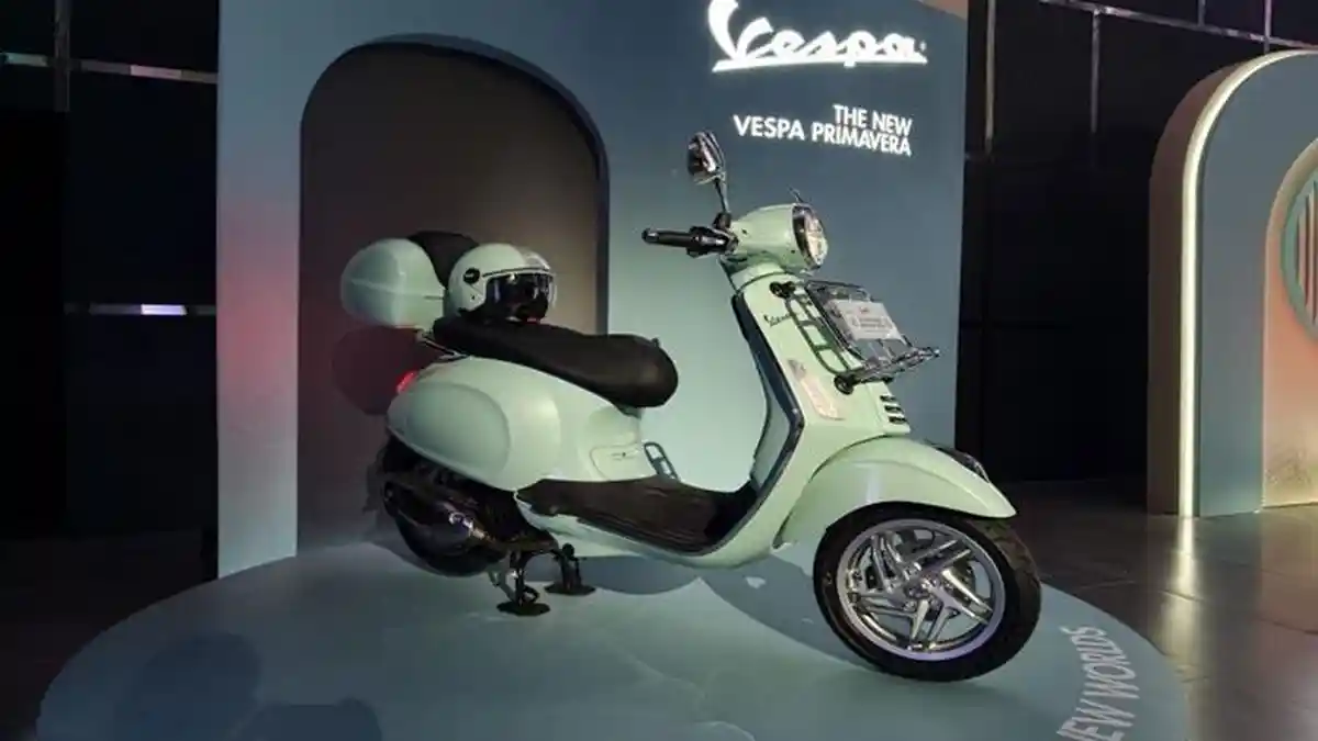 Harga Motor Vespa Primavera Terbaru OTR Palembang, Mesin Lebih Besar