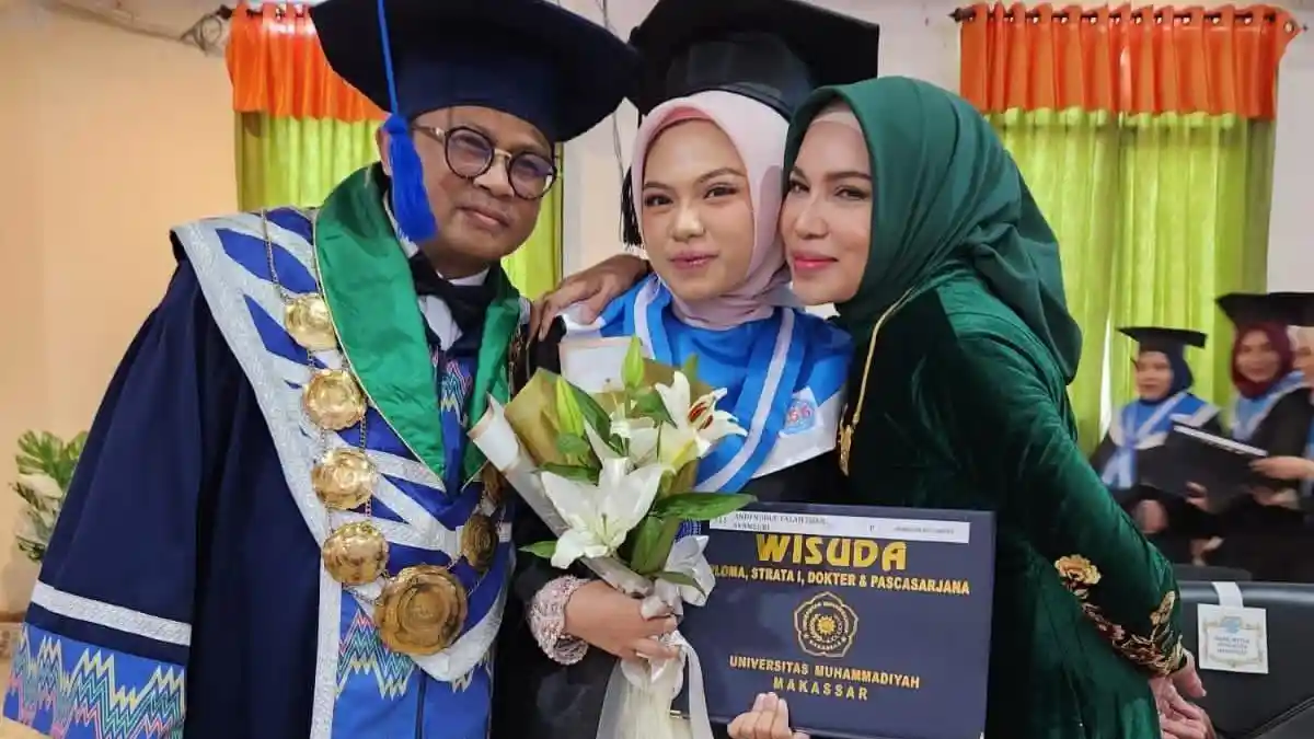 Penelitian Kesehatan Kulit Antar Andi Nurul Falah Isjar Syamsuri Jadi Sarjana Kedokteran Unismuh