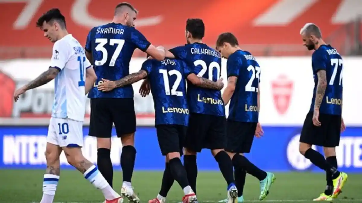 Berikut Line Up Inter Milan Vs Genoa, Edin Dzeko Mampu Gantikan Ketajaman Romelu Lukaku?