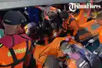 evakuasi-jasad-korban-kapal-tenggelam-labuan-bajo.jpg