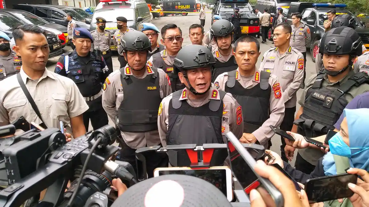 Update Bom di Polsek Astanaanyar Bandung: Pelaku Bawa 2 Bom dan Jenisnya Masih Belum Diketahui