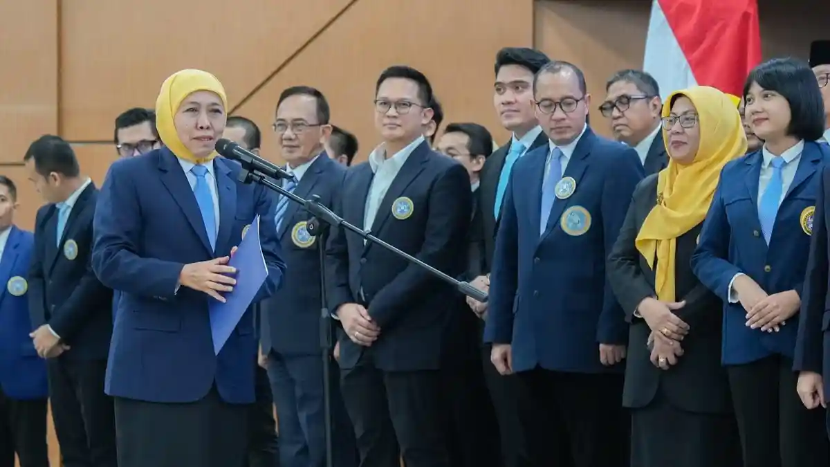 Khofifah Tekankan Peran IKA Unair Jadi Mitra Strategis Pembangunan Daerah dan Nasional
