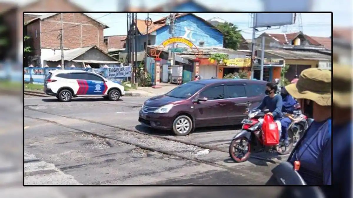 Kecelakaan Maut Pukul 09.00 WIB, Seorang Mahasiswi Kebidanan Tewas, Korban Terhantam Kereta Api
