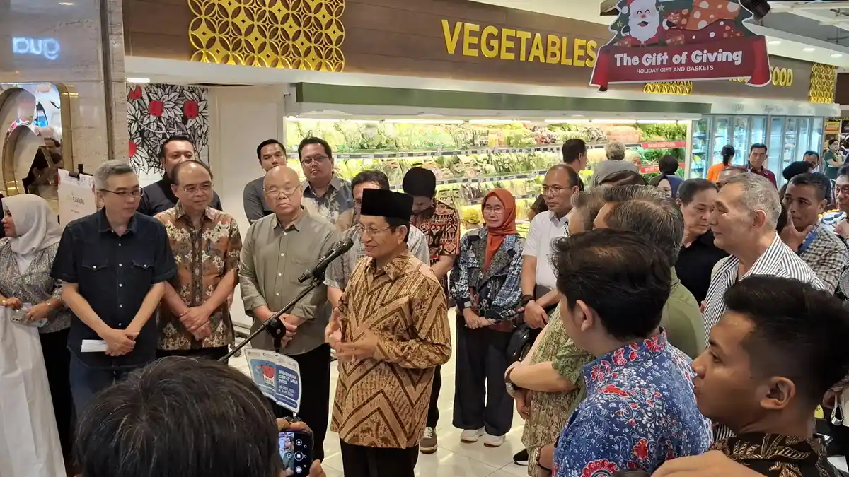Tiba-tiba Menag Nasaruddin Umar Ikut 'Ngemal' Bareng 4 Menteri di Pondok Indah, Langsung Baca Doa